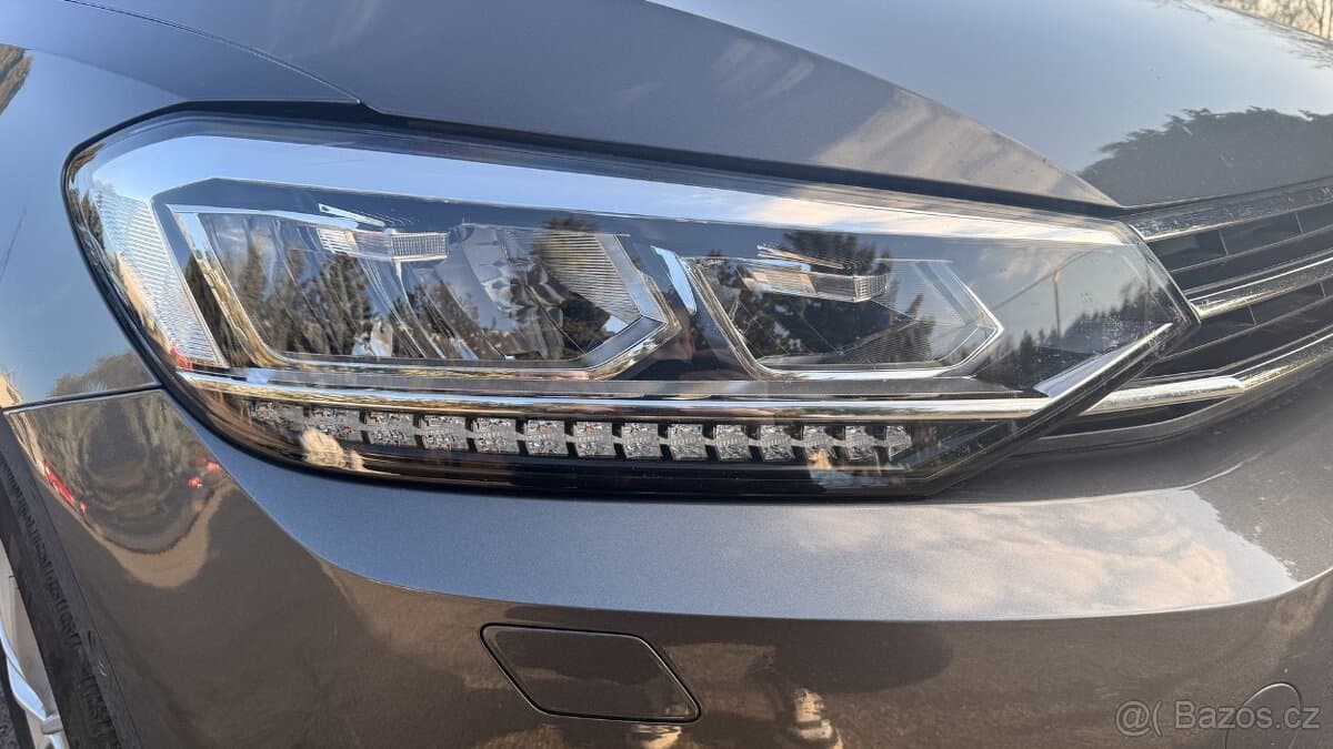 2019 Volkswagen TOURAN - 9