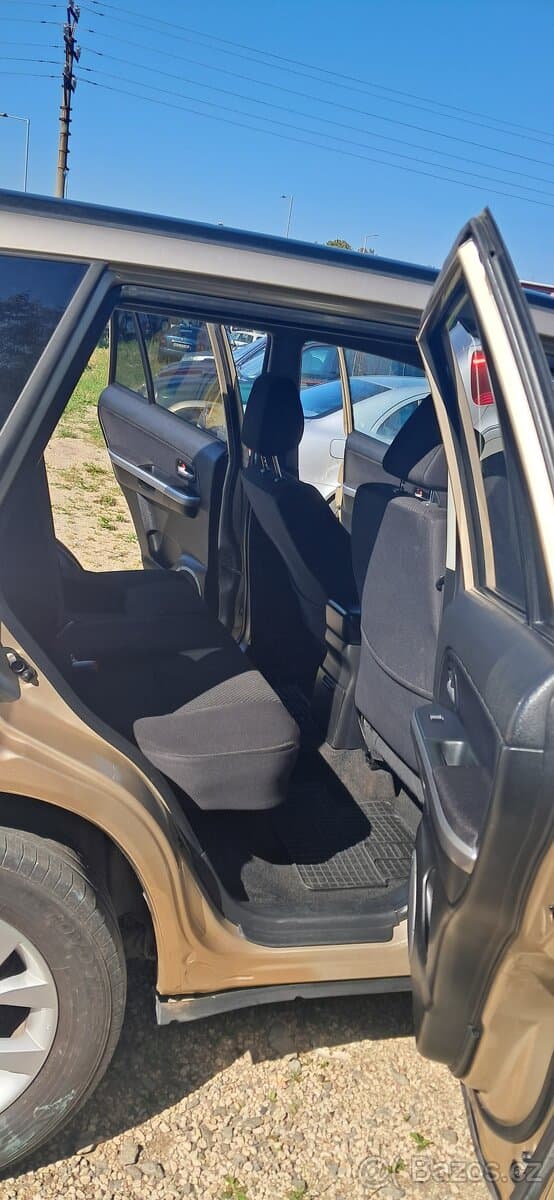 2010 Suzuki GRAND - 9