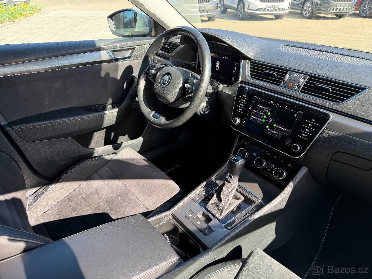 2022 Škoda SUPERB - 9