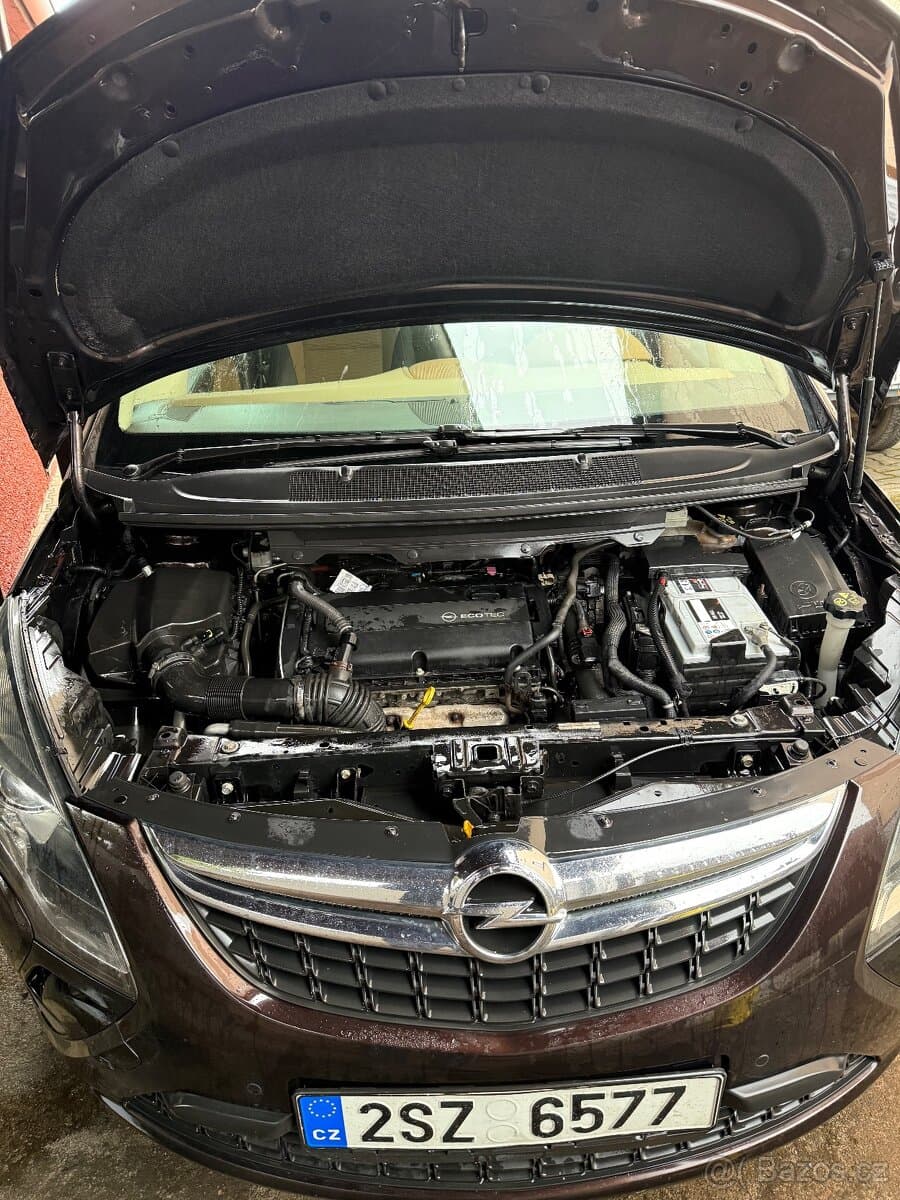 2014 Opel ZAFIRA - 9