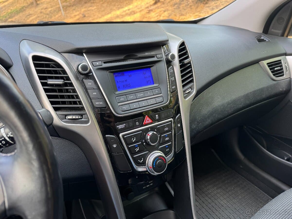 2013 Hyundai i30 - 9