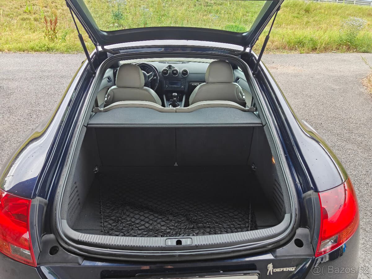 2006 Audi TT - 9