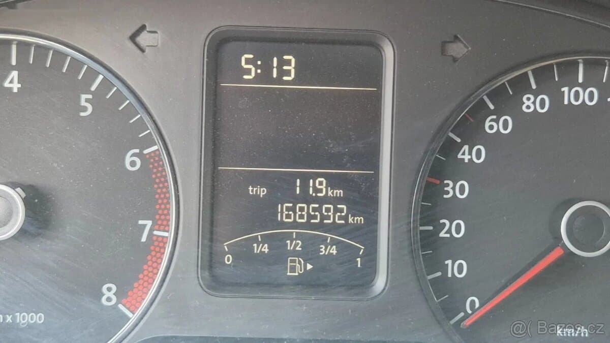 2012 Volkswagen POLO - 9