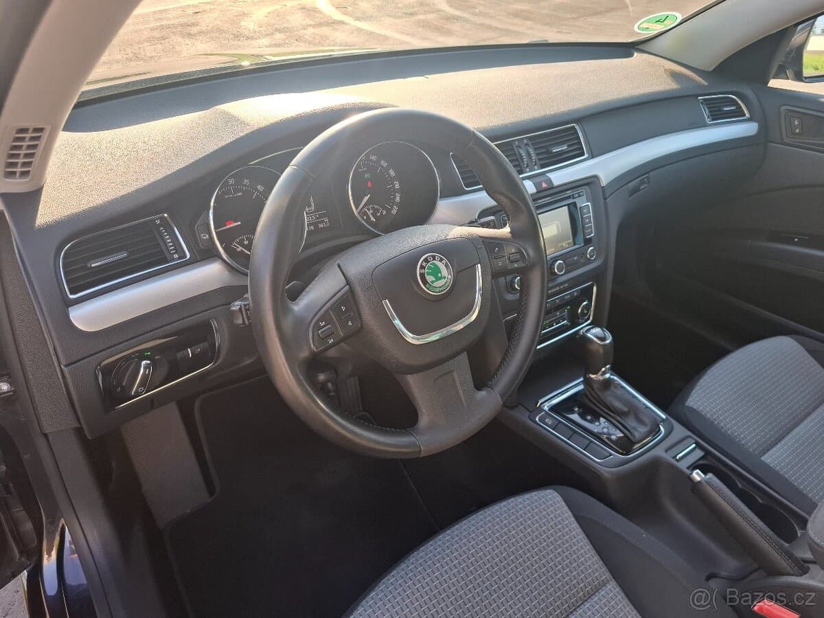 2013 Škoda SUPERB - 9