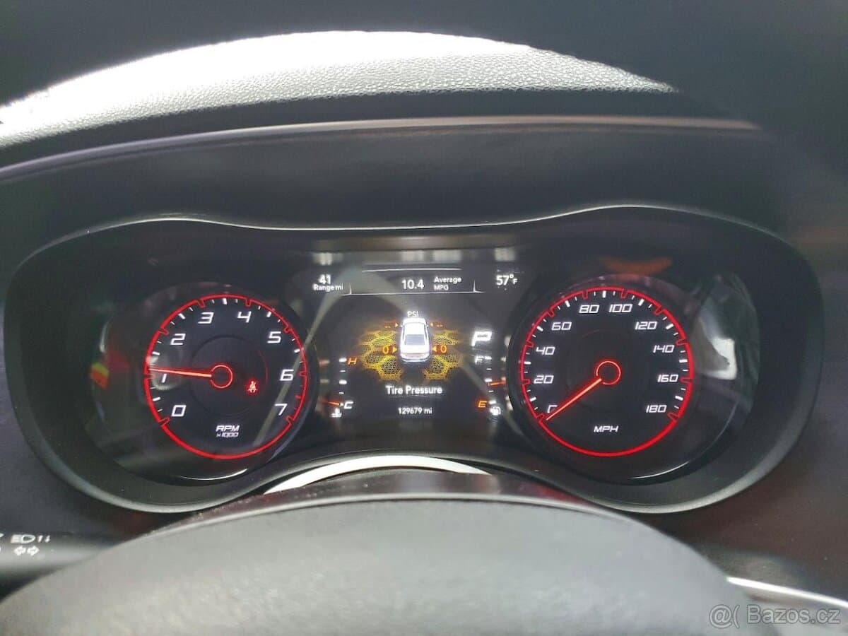 2018 Dodge CHARGER - 9