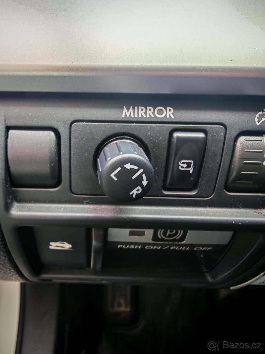 2013 Subaru OUTBACK - 9