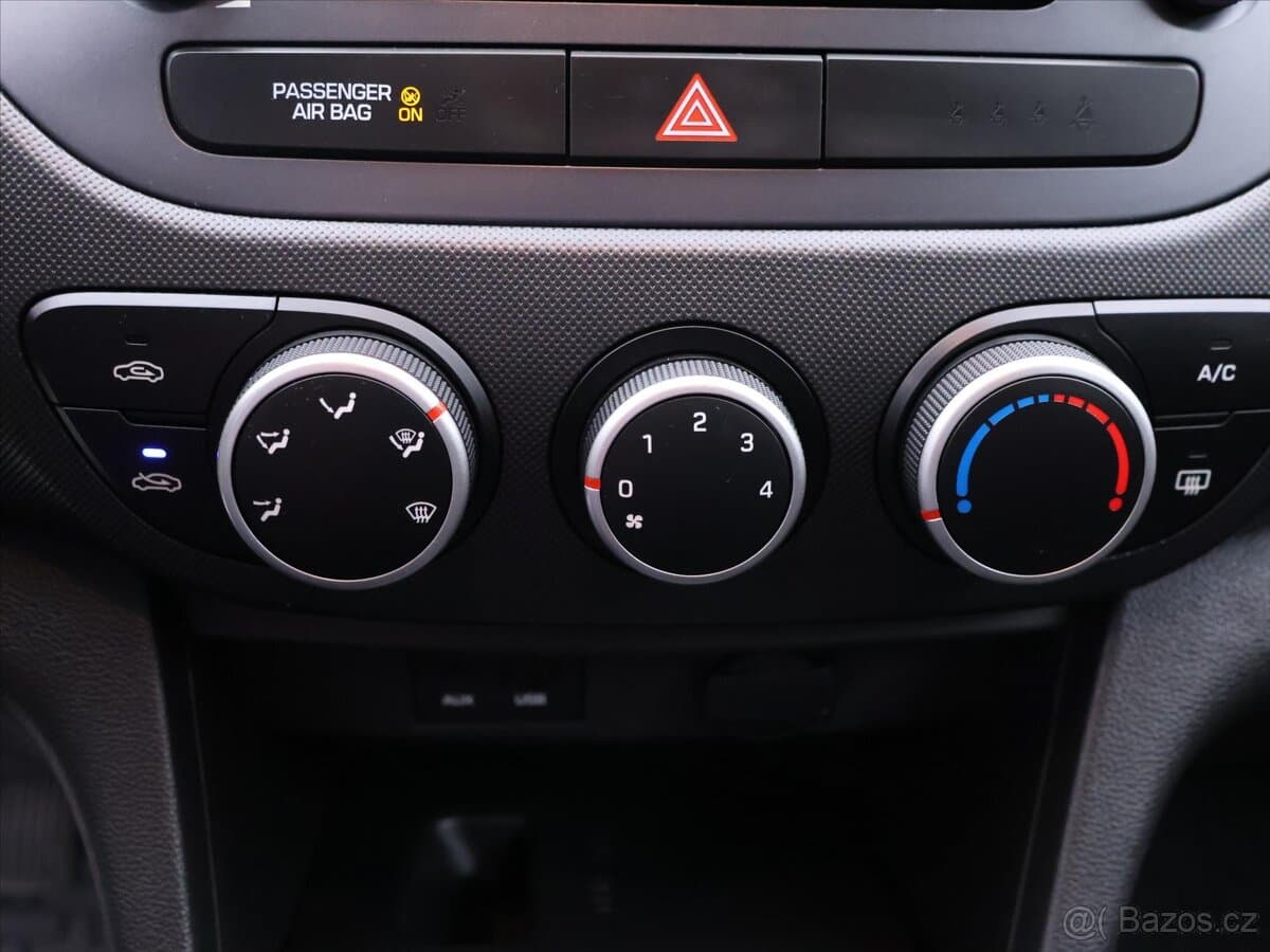 2019 Hyundai i10 - 9