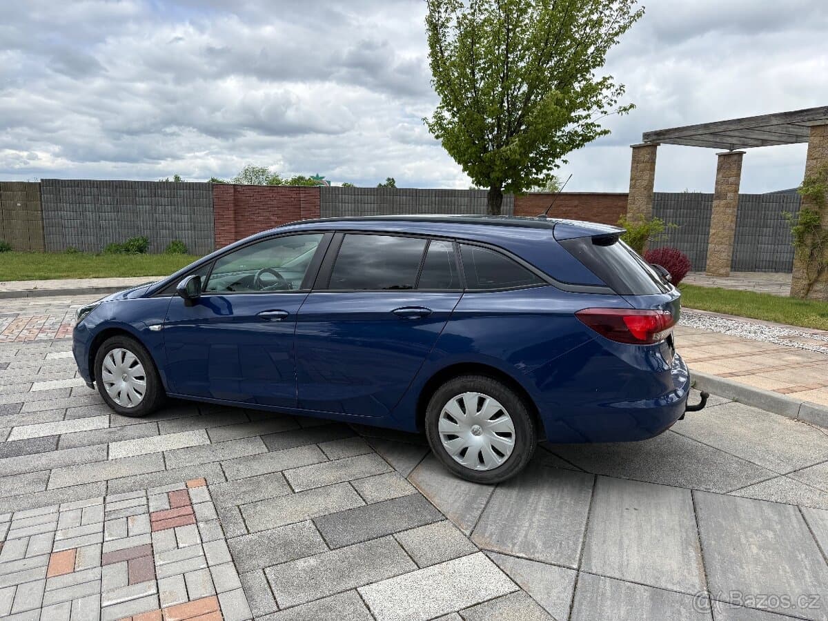 2018 Opel ASTRA - 9