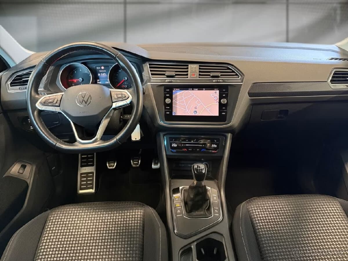 2021 Volkswagen TIGUAN - 9