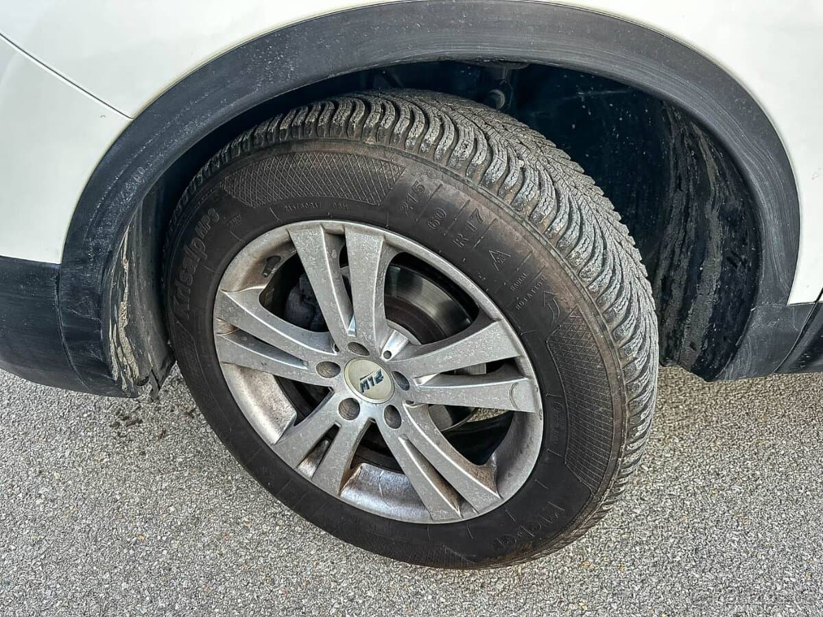 2011 Nissan QASHQAI - 9