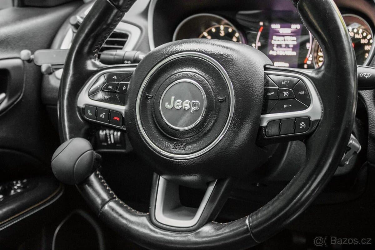 2020 Jeep COMPASS - 9