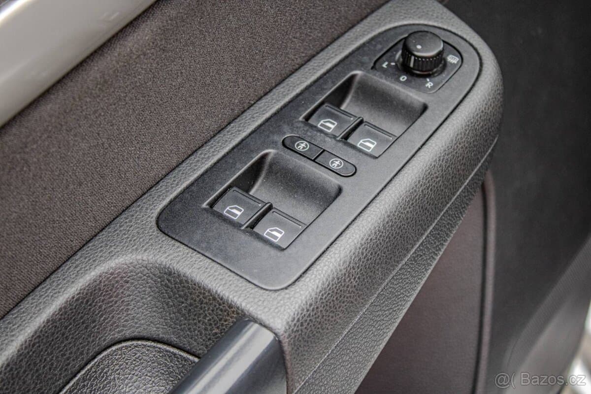 2011 Volkswagen SHARAN - 9