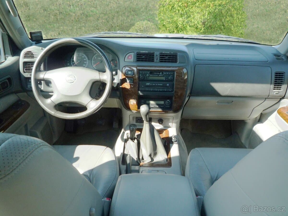 2003 Nissan PATROL - 9