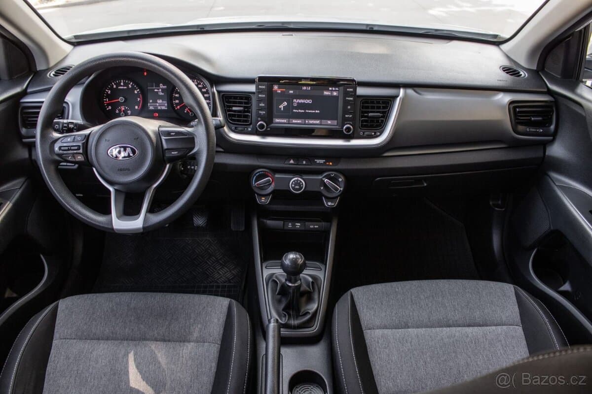 2018 Kia STONIC - 9