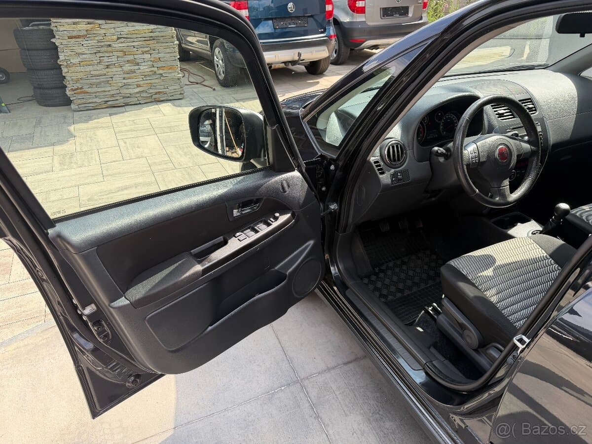 2013 Fiat SEDICI - 9