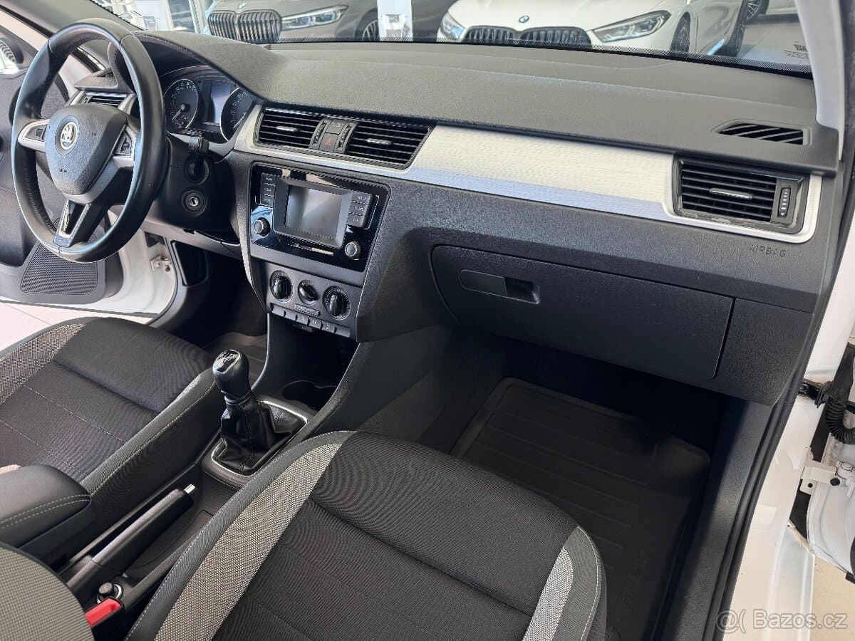 2017 Škoda RAPID - 9