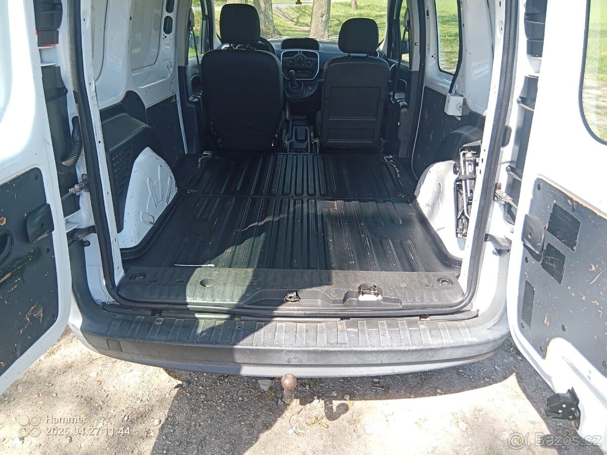 2015 Renault KANGOO - 9