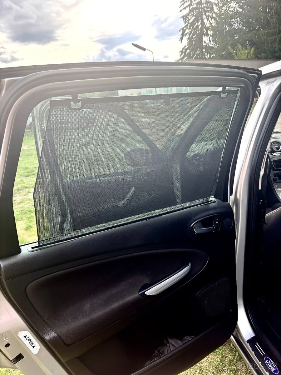 2010 Ford S-MAX - 9