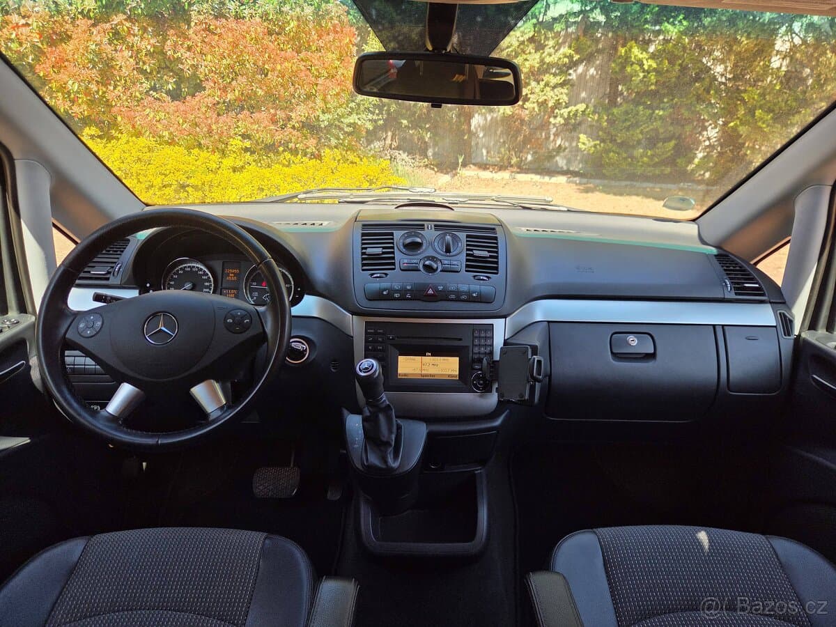 2011 Mercedes-Benz VIANO - 9