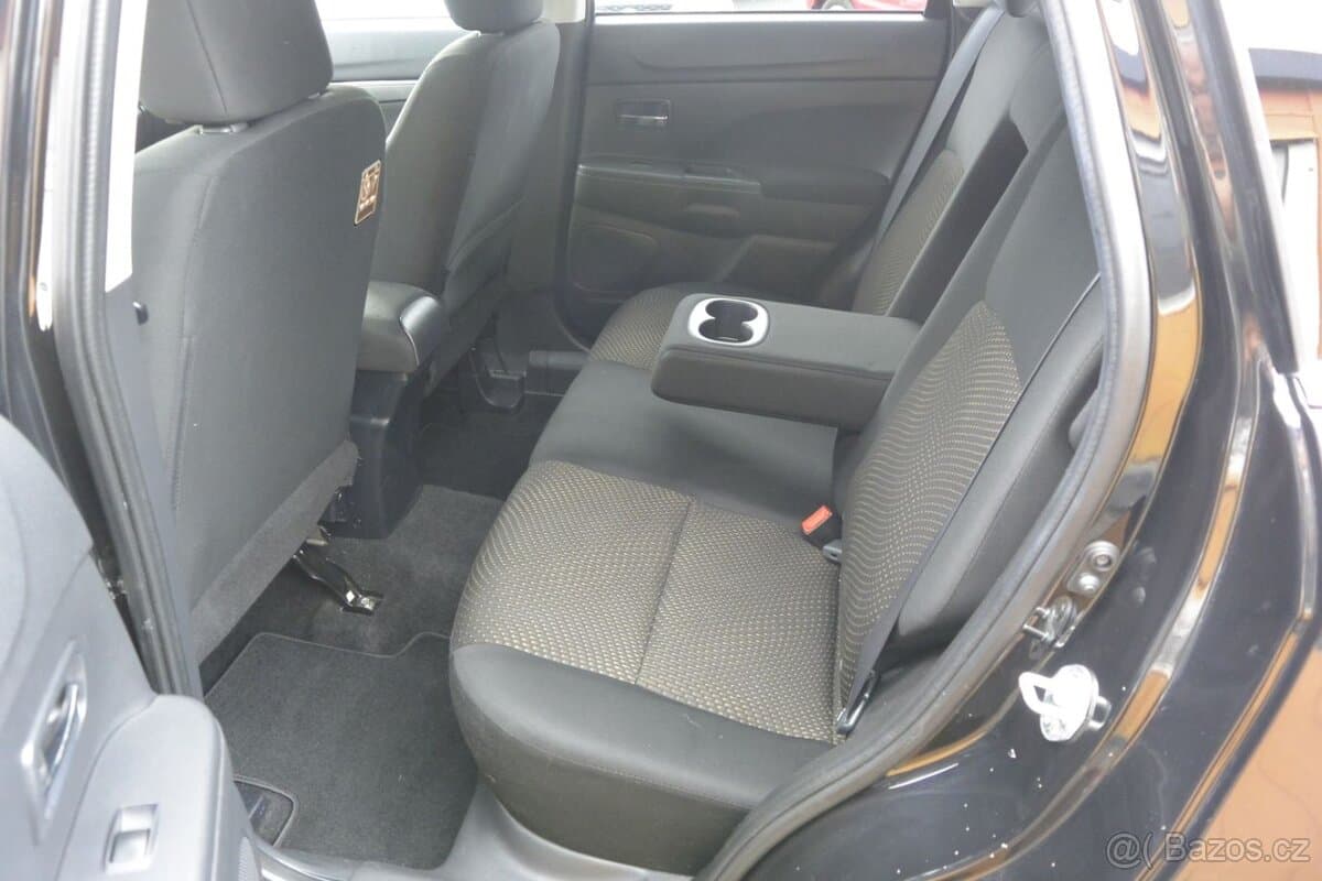 2014 Mitsubishi ASX - 9
