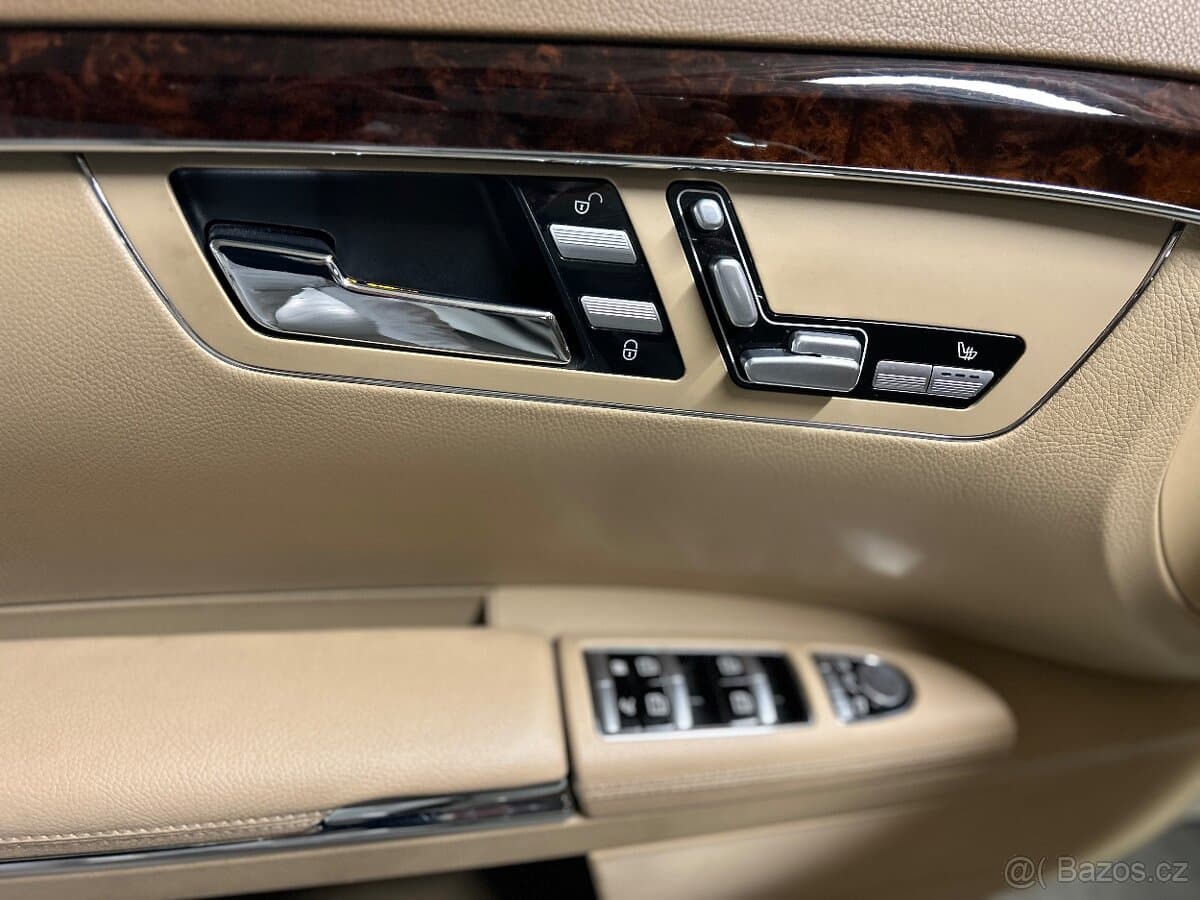 2009 Mercedes-Benz S-CLASS - 9