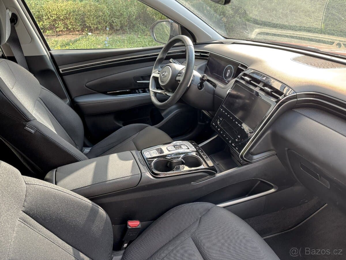 2022 Hyundai TUCSON - 9