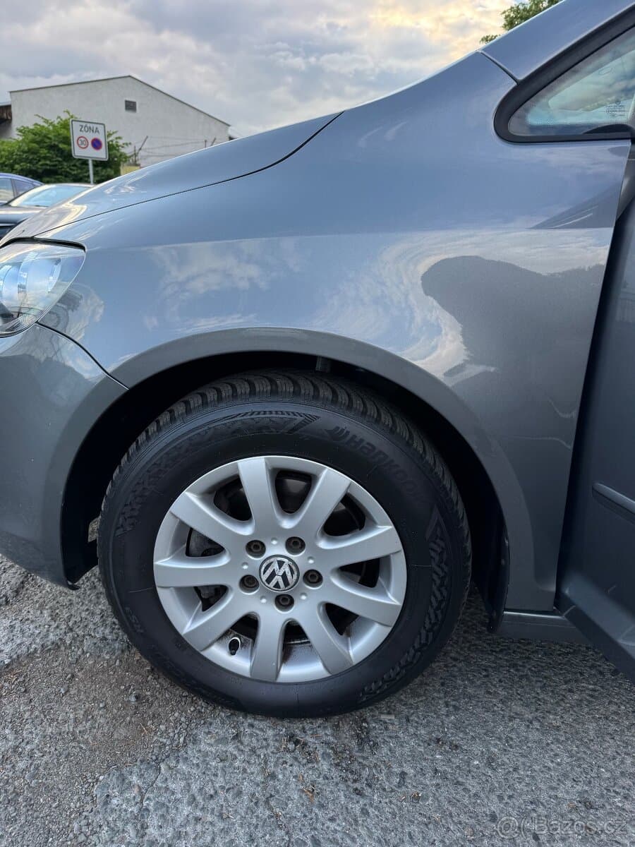2012 Volkswagen GOLF - 9