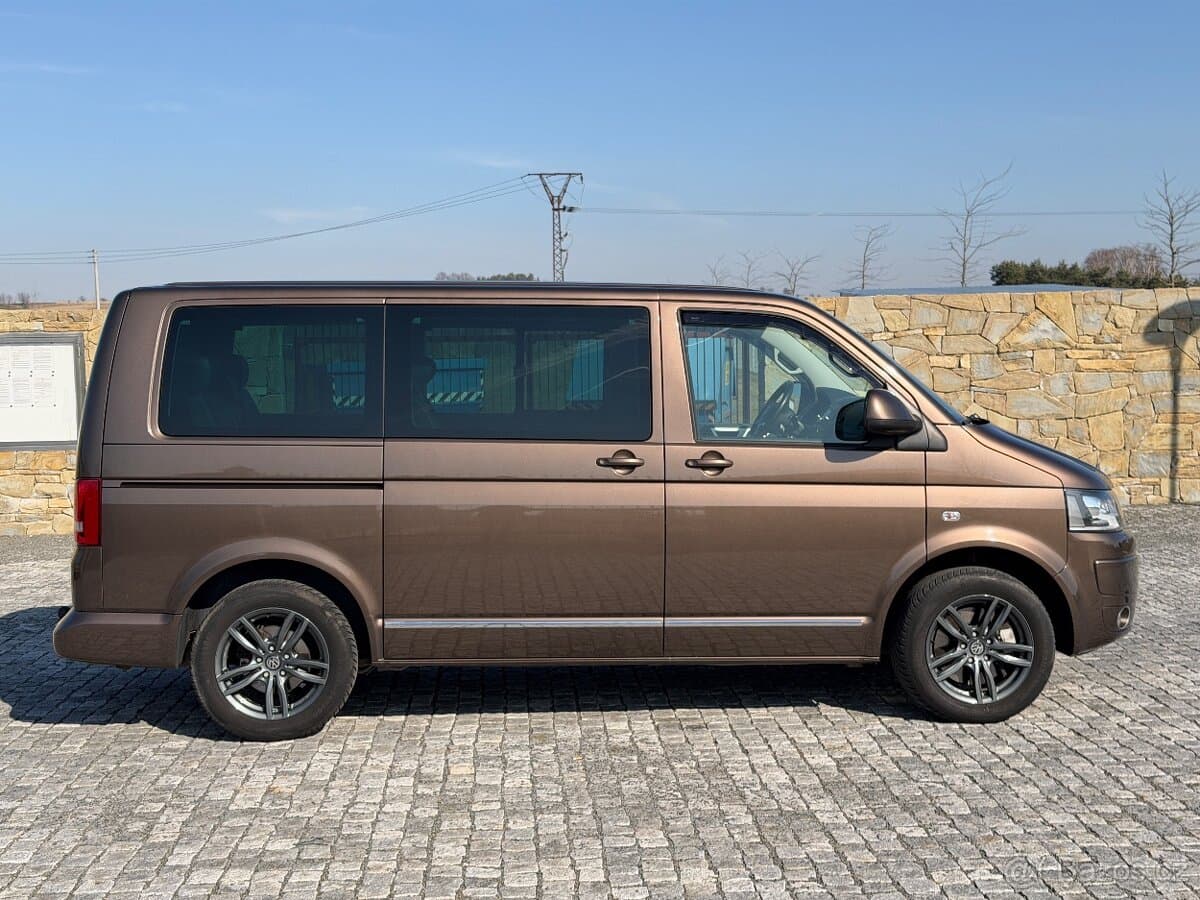 2012 Volkswagen MULTIVAN - 9