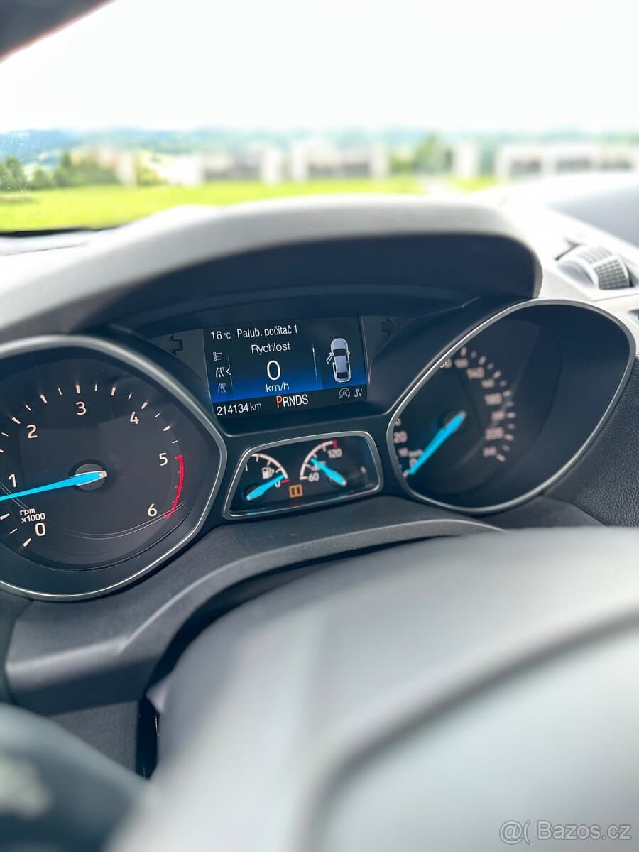 2019 Ford KUGA - 9