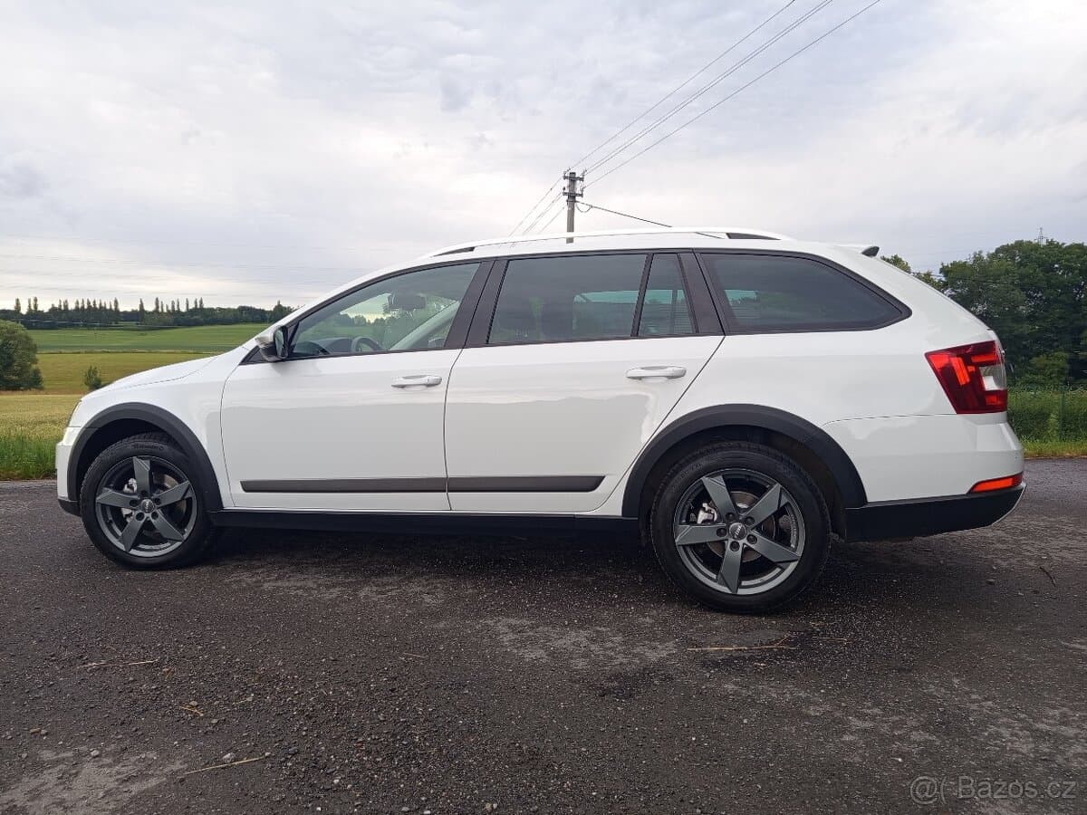 2015 Škoda OCTAVIA - 9
