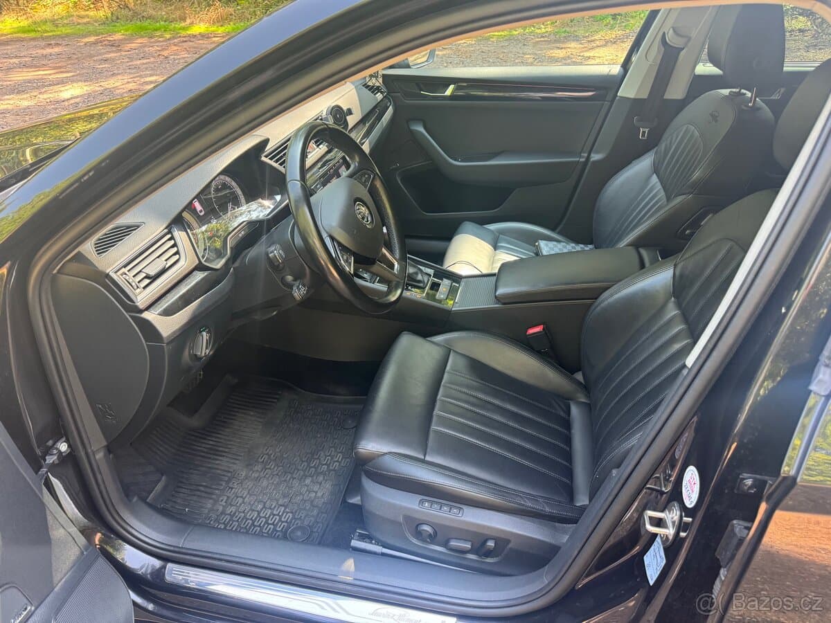 2017 Škoda SUPERB - 9