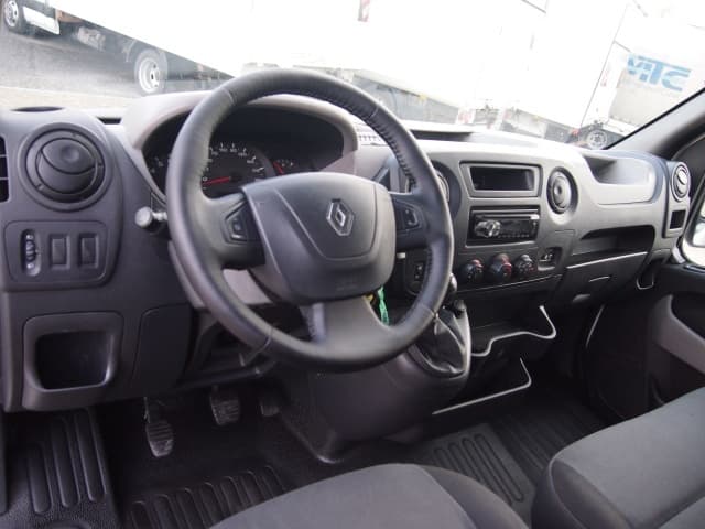 2011 Renault MASTER - 9