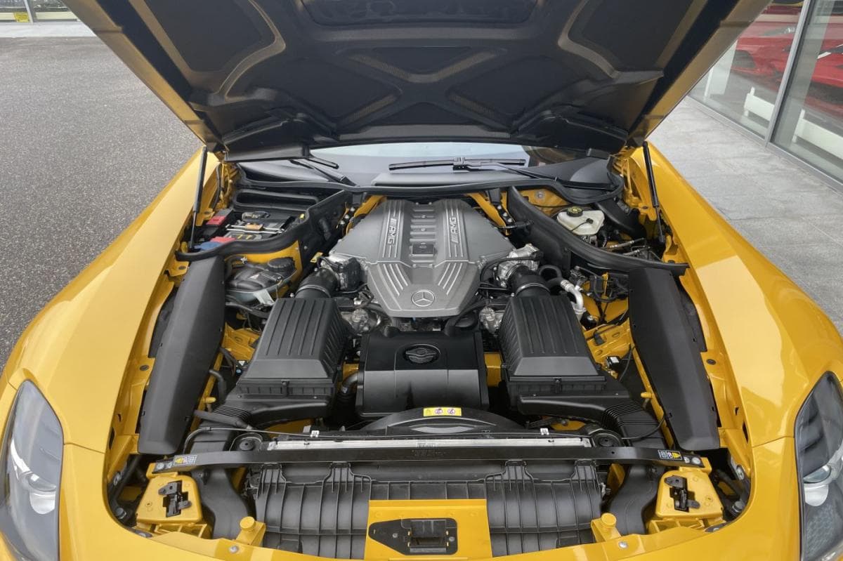 2014 Mercedes-Benz SLS - 19