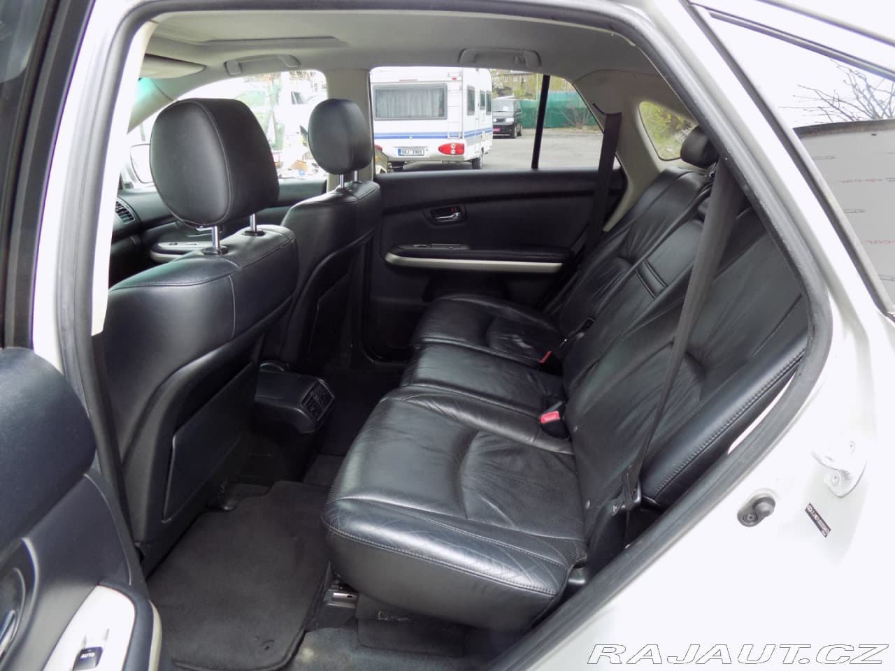 2010 Lexus Ostatní - 11