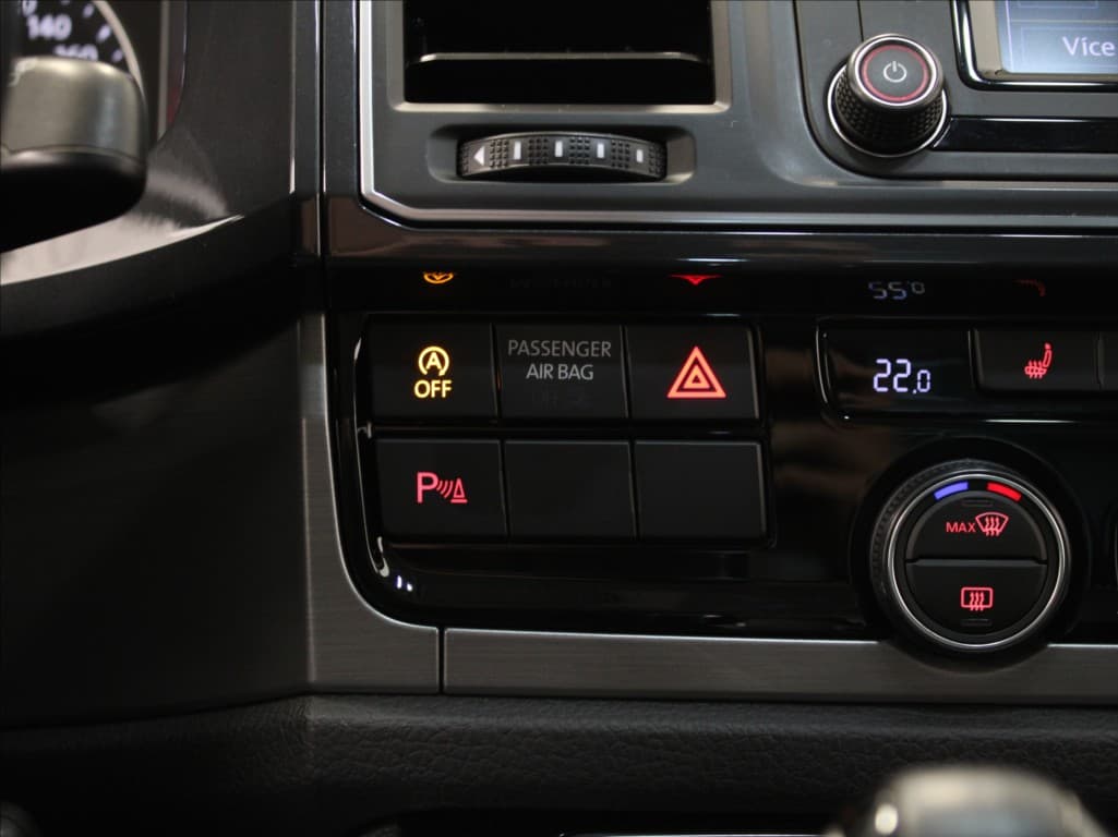 2019 Volkswagen Multivan - 15