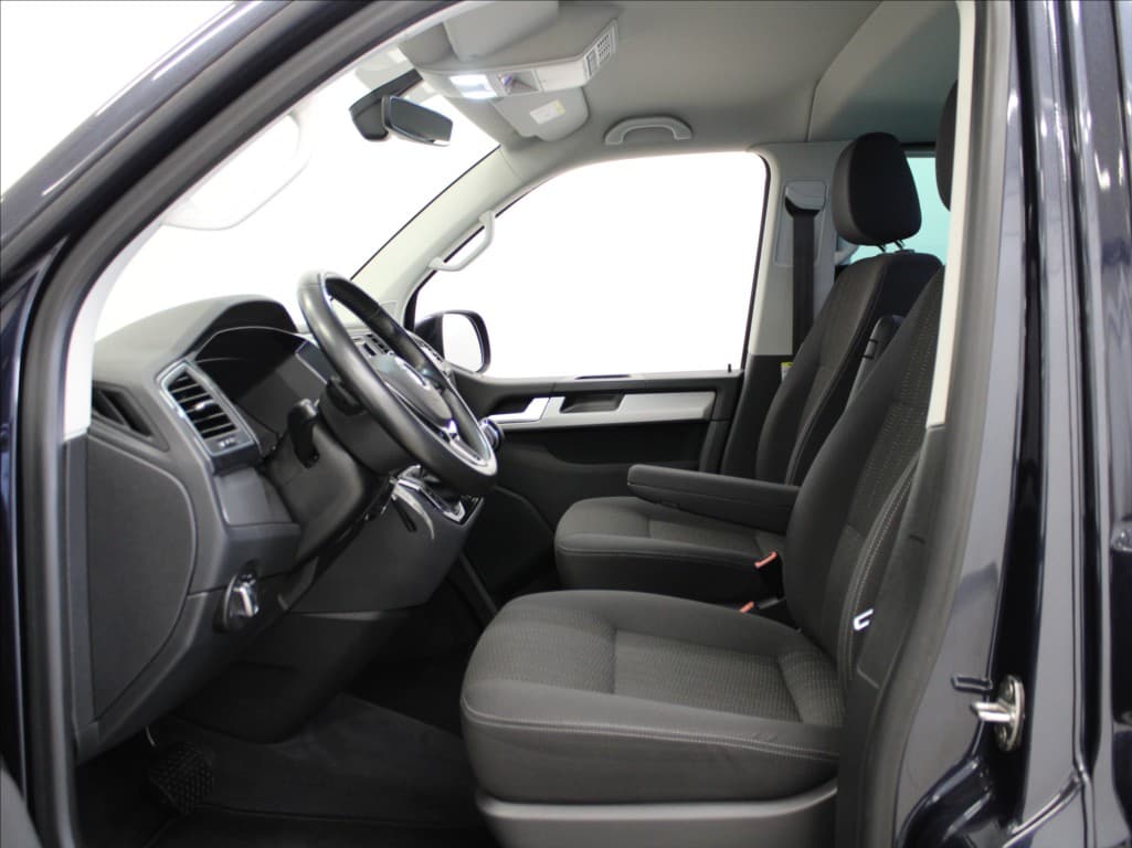 2019 Volkswagen Multivan - 6