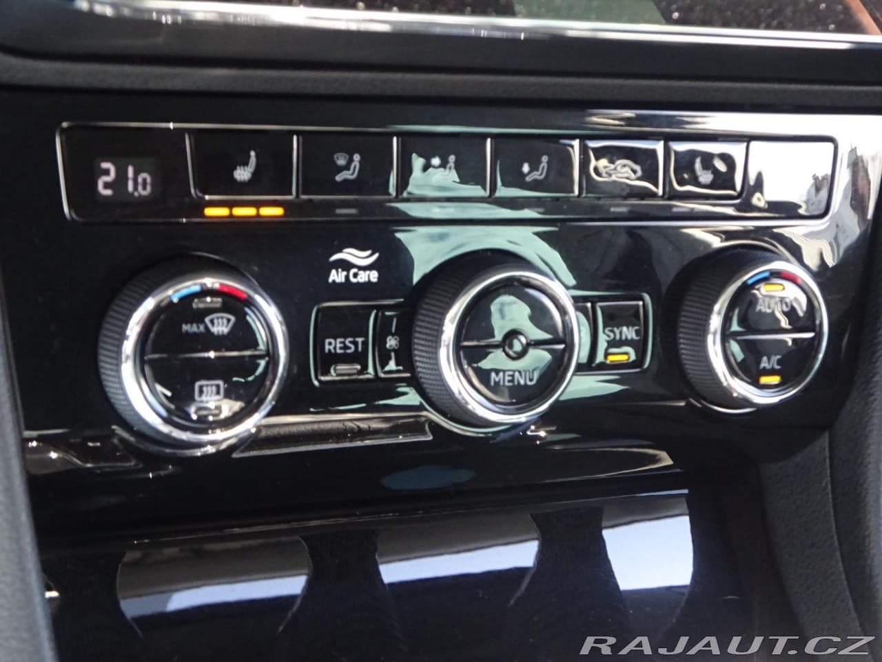 2019 Škoda Superb - 14