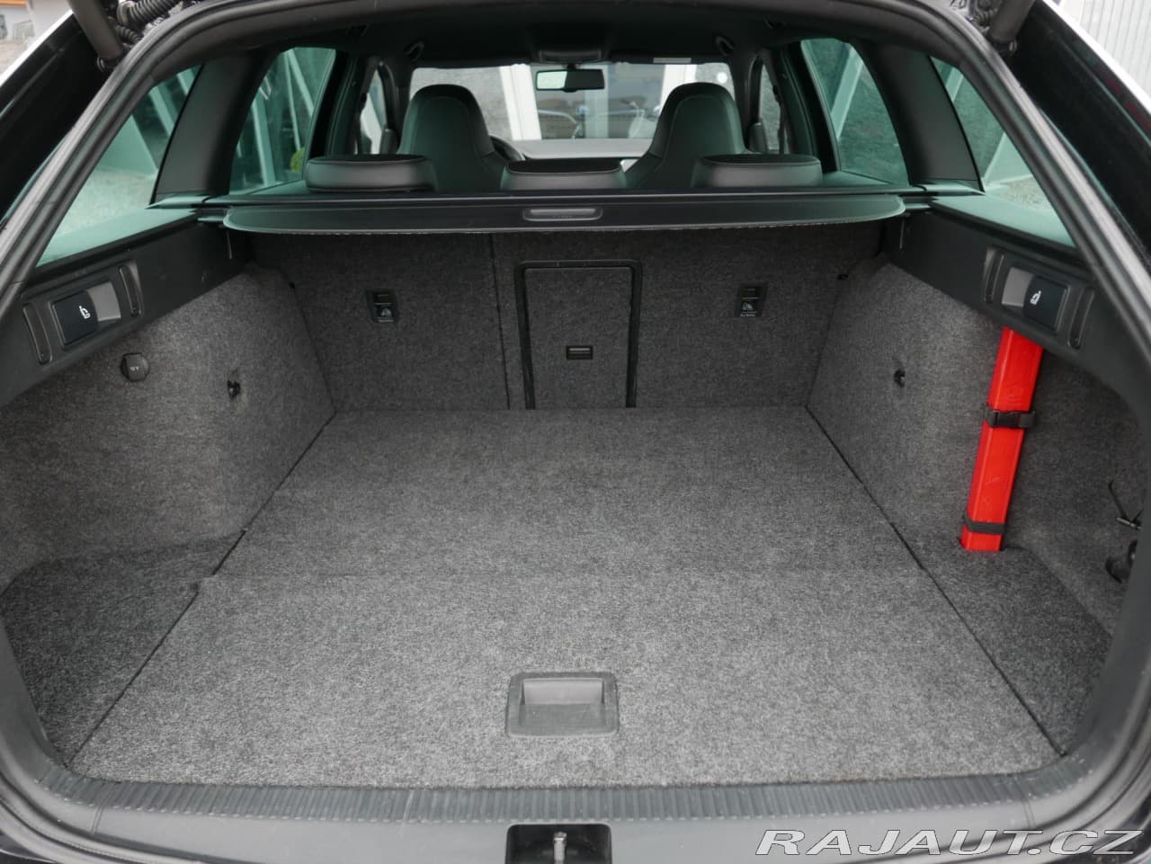 2014 Škoda Octavia - 13