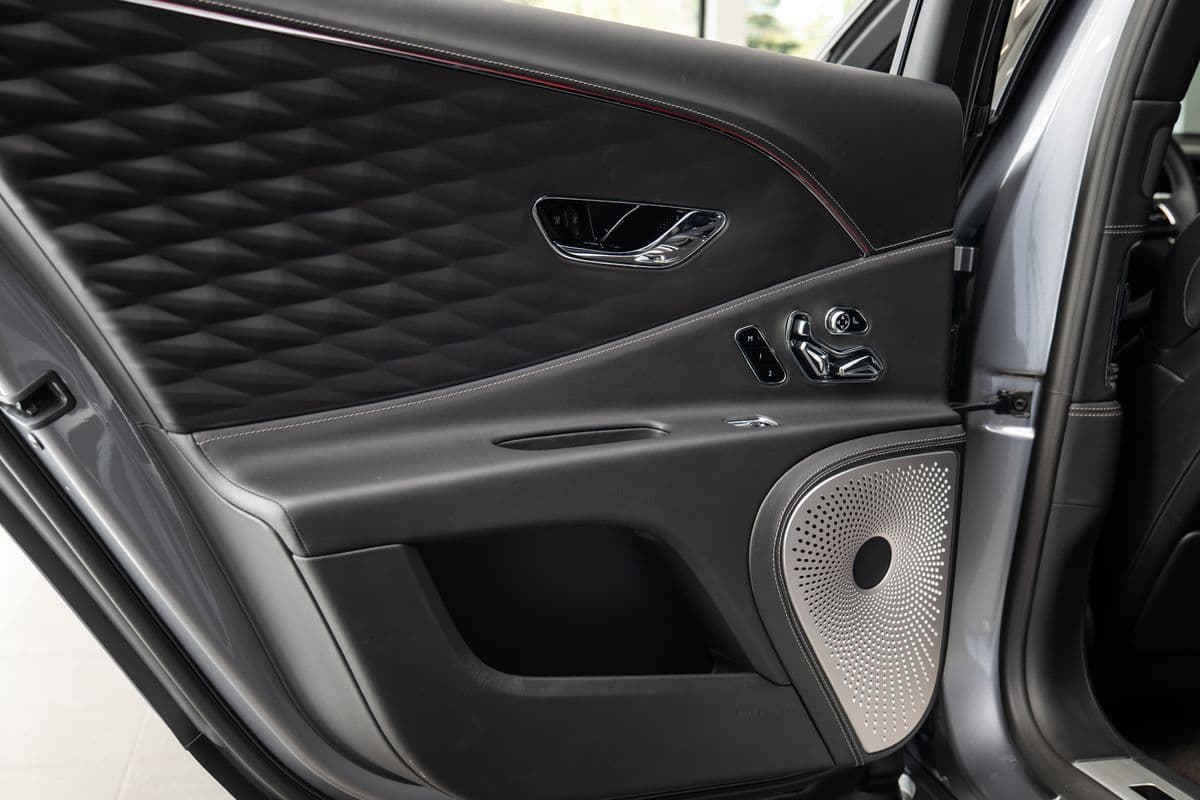 2022 Bentley Flying - 12