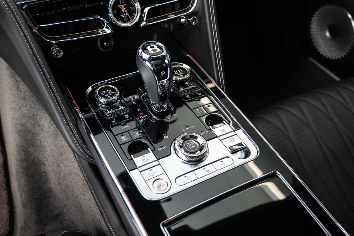 2022 Bentley Flying - 17