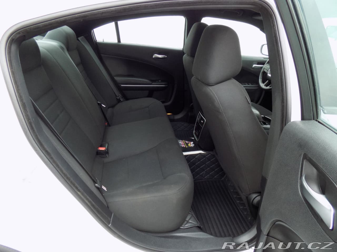 2019 Dodge Charger - 14