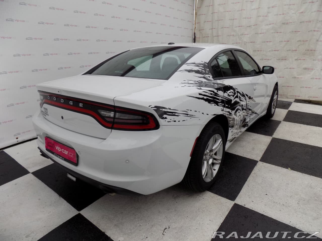 2019 Dodge Charger - 7