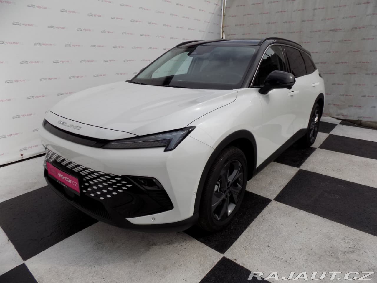 BAIC X5 1.5T/AT/Pixel-Led/PANO/DP