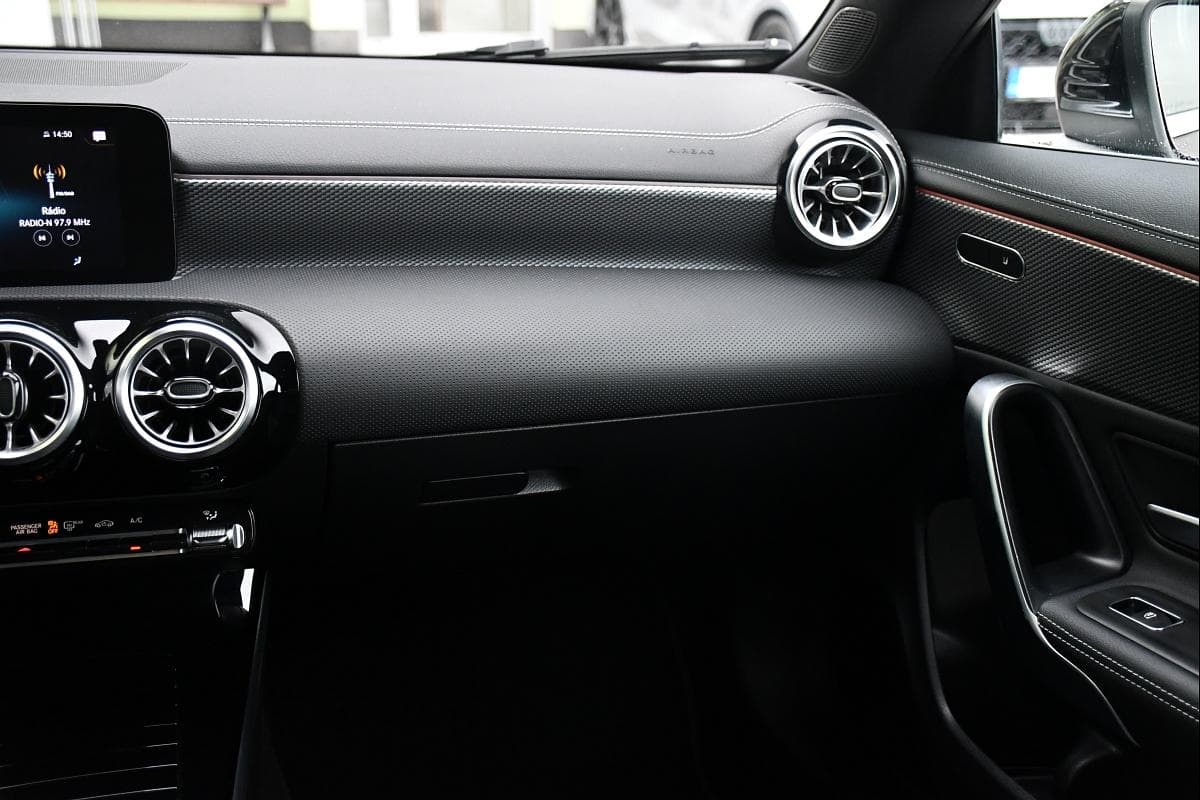 2023 Mercedes-Benz Cla - 10