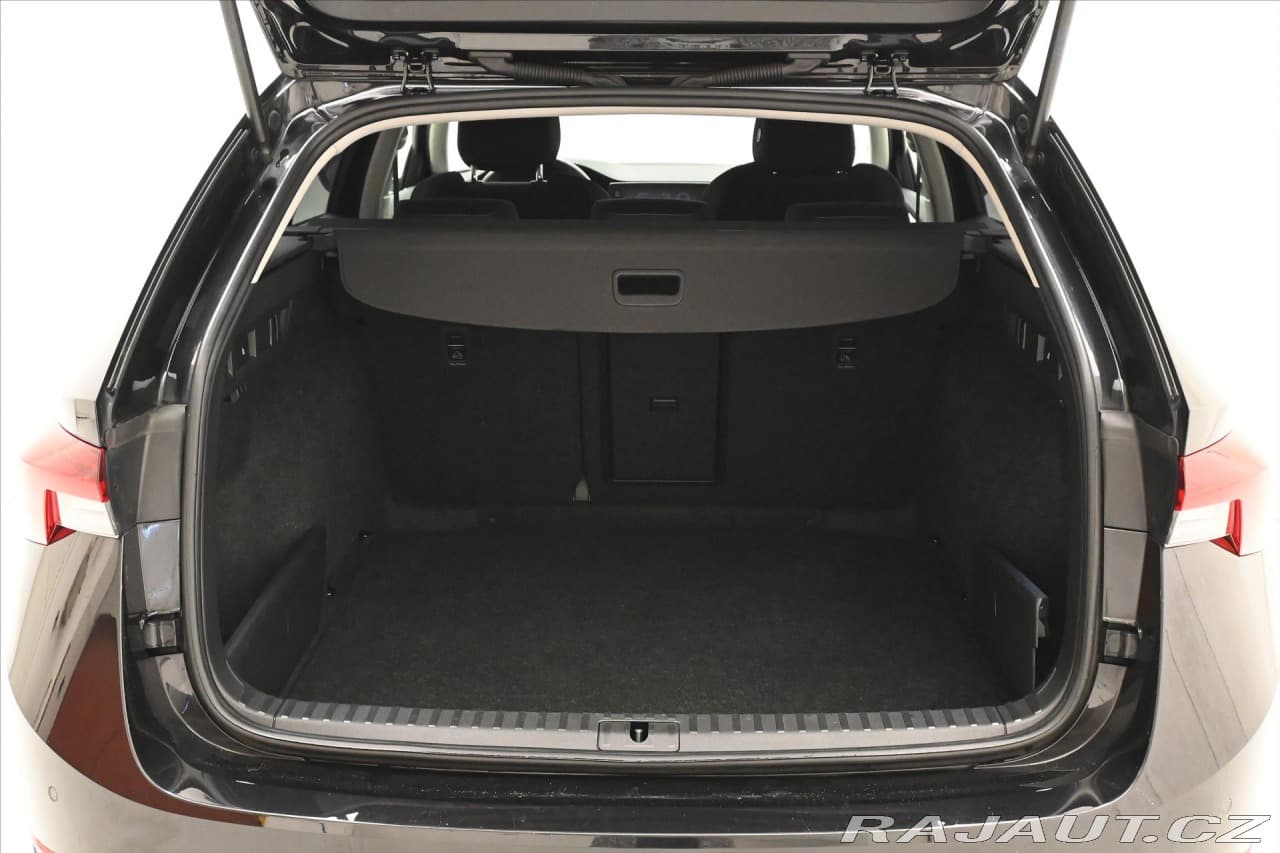 2022 Škoda Octavia - 10