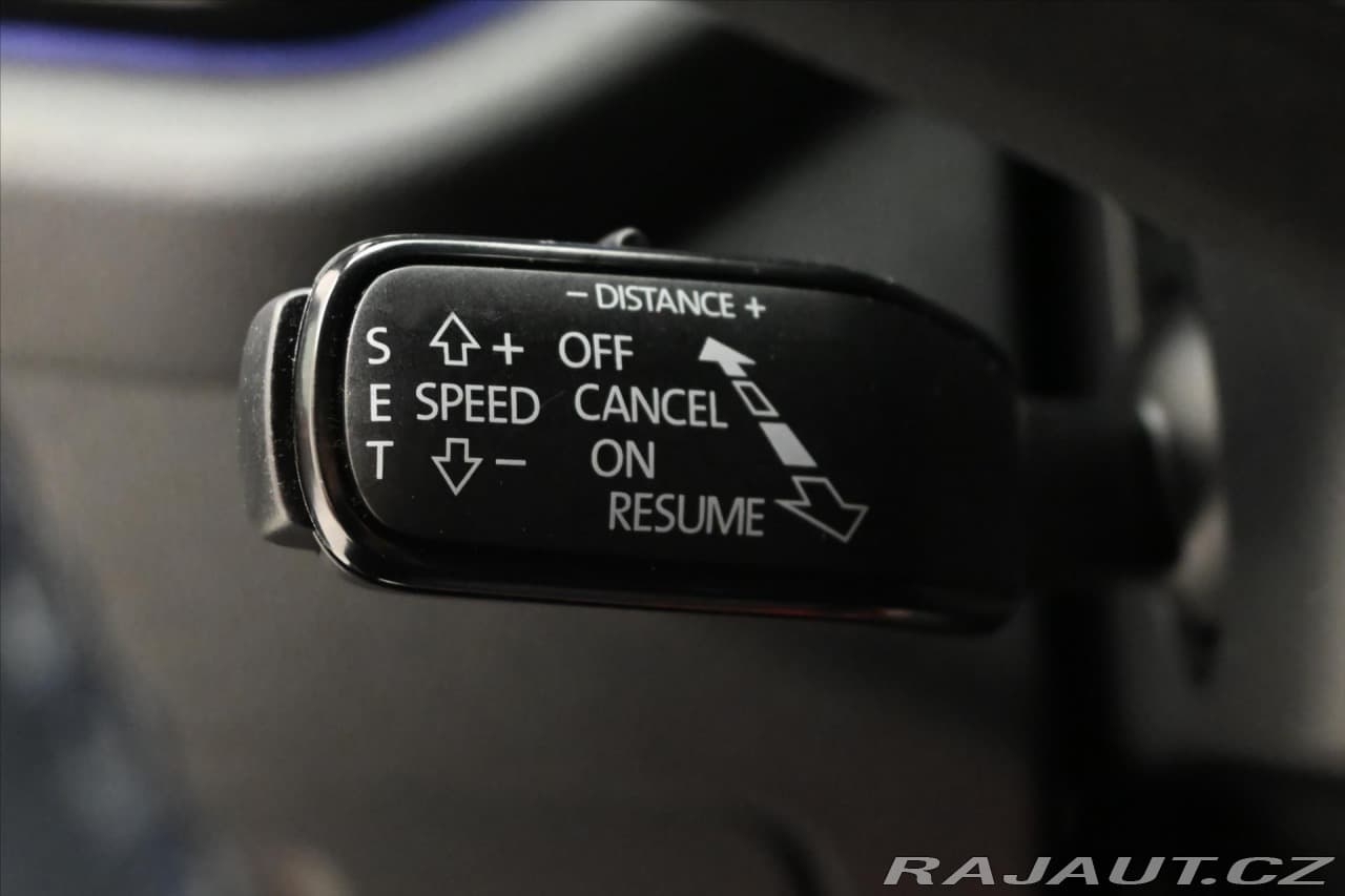 2022 Škoda Octavia - 19