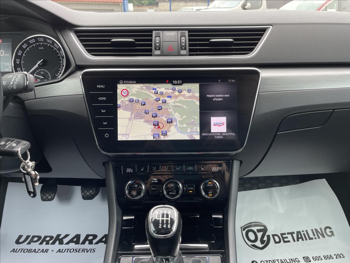 2018 Škoda Superb - 13