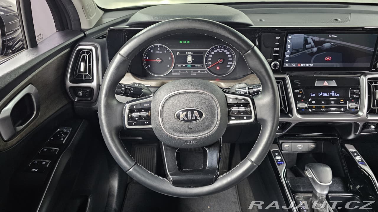 2021 Kia Sorento - 13