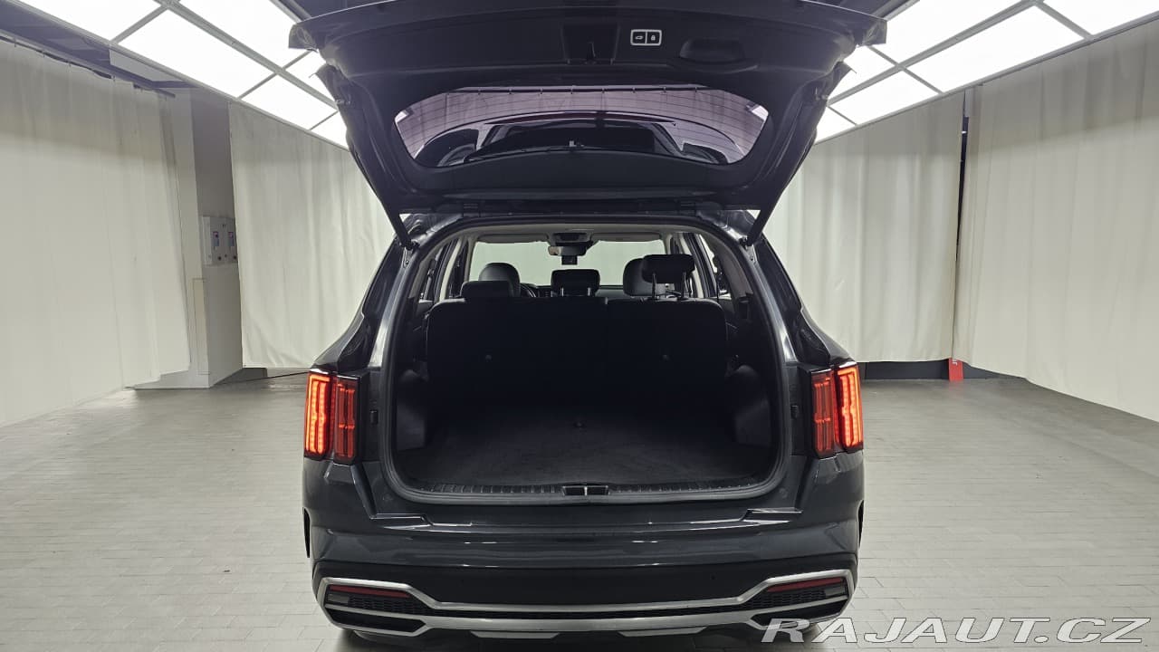 2021 Kia Sorento - 18