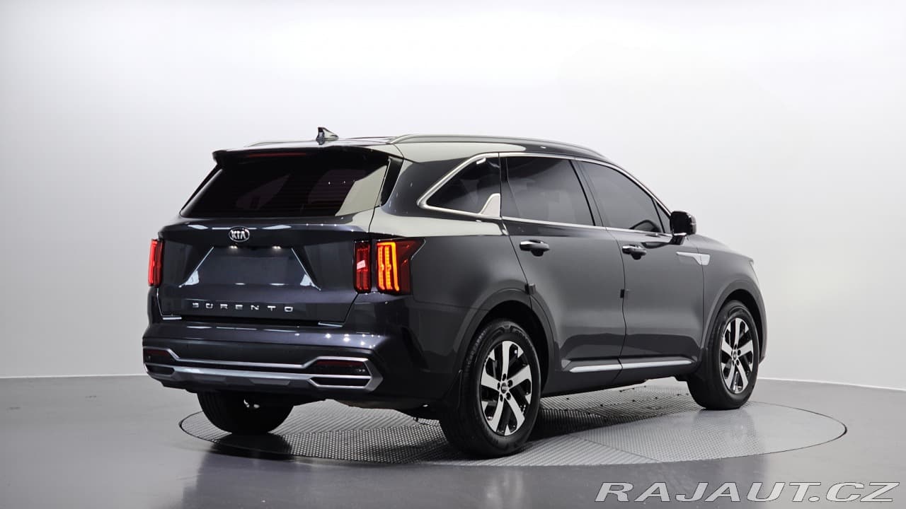 2021 Kia Sorento - 2